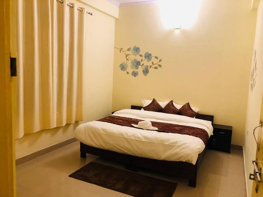 The Emerald House Varanasi Exterior photo